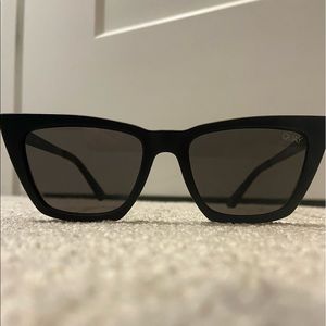 Sunglasses QUAY